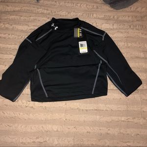 Men’s medium under armour long sleeve
